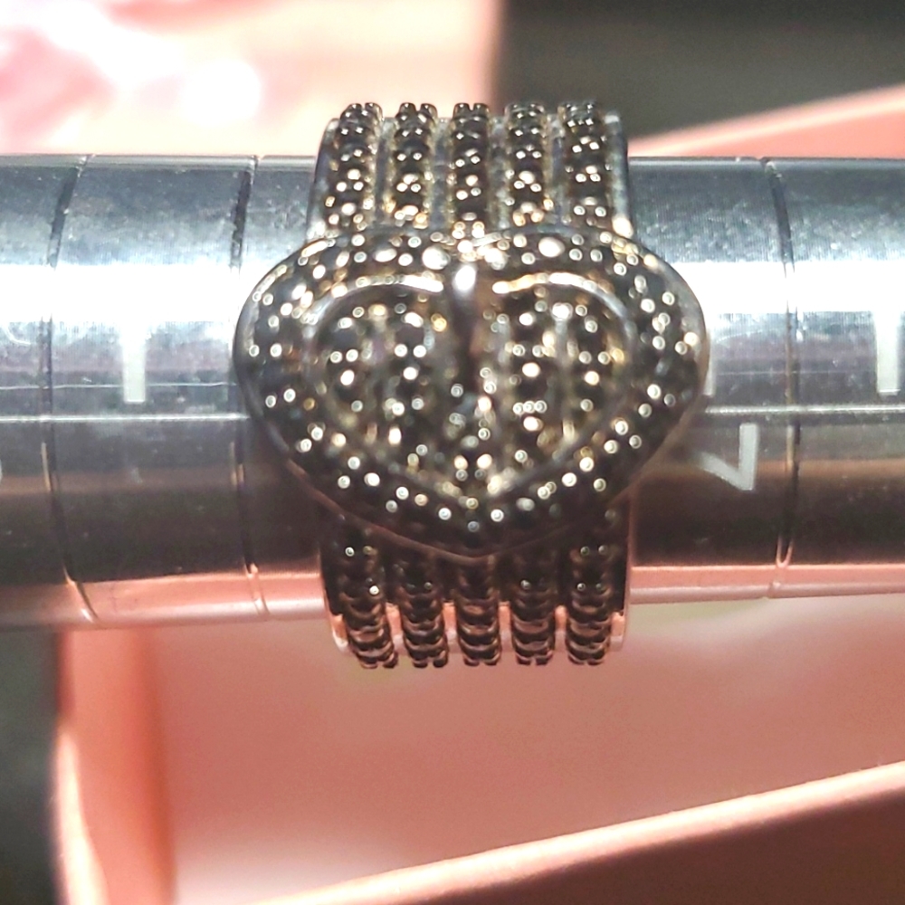 NEW Black Diamond Heart Buckle Ring